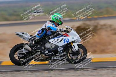 media/Sep-11-2022-SoCal Trackdays (Sun) [[81b7e951af]]/Turn 7 (1145am)/